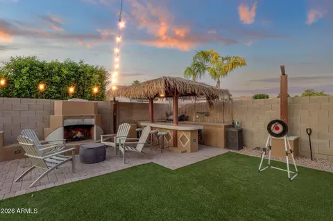 Exterior - 10464 E Medina Ave, Mesa, AZ 85209 photo 6 of 11