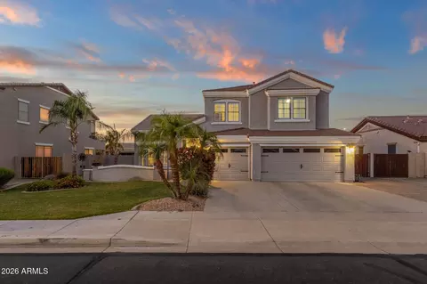 Exterior - 10464 E Medina Ave, Mesa, AZ 85209 photo 3 of 11
