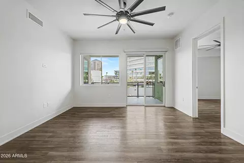 3131 N Central Ave #4011, Phoenix, AZ 85012