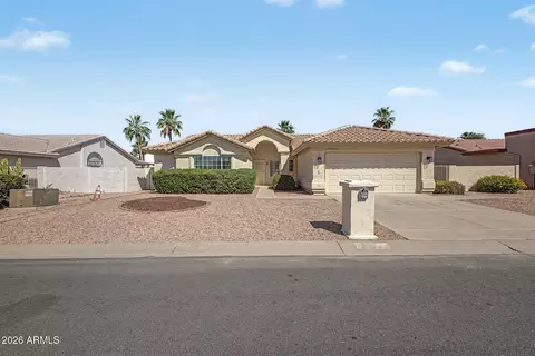 10604 E Bellflower Dr, Sun Lakes, AZ 85248
