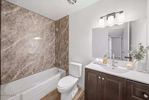 Bath - 3709 W Echo Ln, Phoenix, AZ 85051 photo 2 of 2
