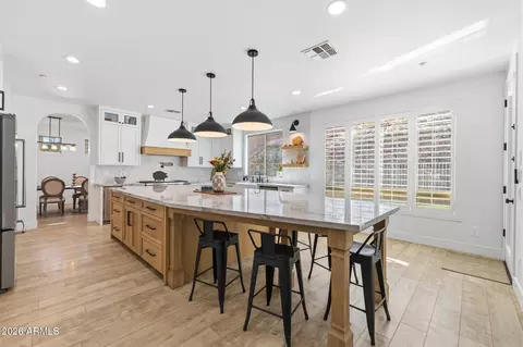 Kitchen - 16006 S 29th Ave, Phoenix, AZ 85045 photo 2 of 5
