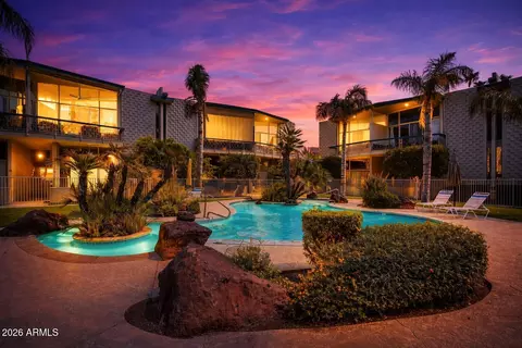 334 W Medlock Dr #D102, Phoenix, AZ 85013