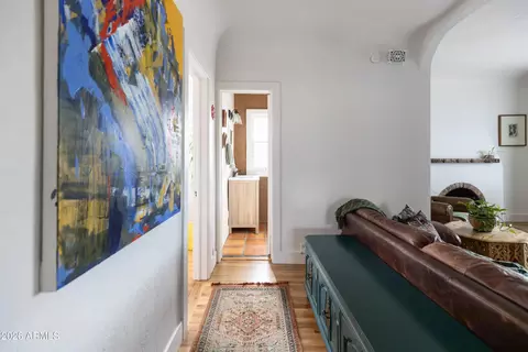 Entry Way - 3715 N 9th Pl, Phoenix, AZ 85014 photo 1 of 6