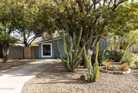 Exterior - 3715 N 9th Pl, Phoenix, AZ 85014 photo 2 of 12