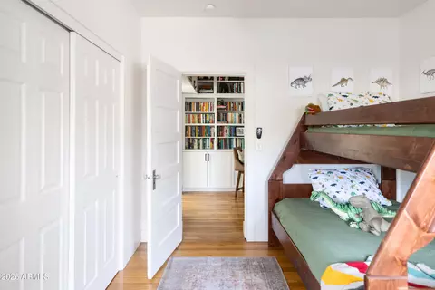 Bedroom - 3715 N 9th Pl, Phoenix, AZ 85014 photo 1 of 5