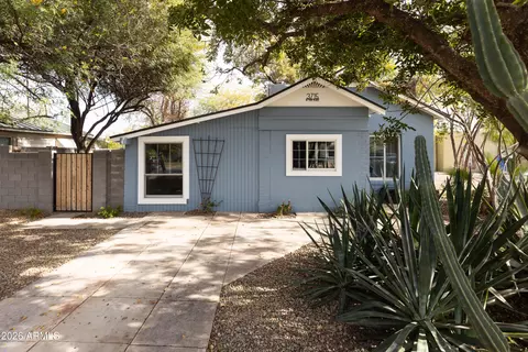 3715 N 9th Pl, Phoenix, AZ 85014