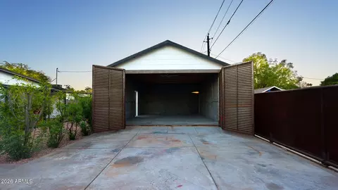 2108 W Virginia Ave, Phoenix, AZ 85009