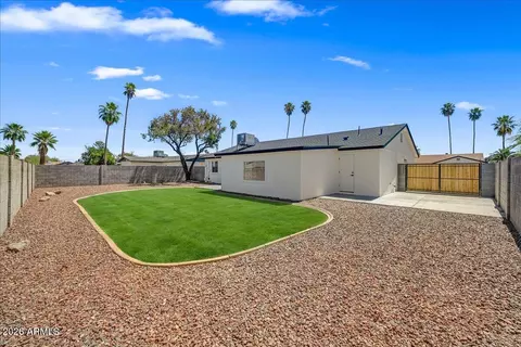 Exterior - 3416 E Altadena Ave, Phoenix, AZ 85028 photo 6 of 8