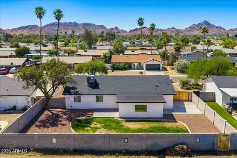 View/Area - 3416 E Altadena Ave, Phoenix, AZ 85028 photo 1 of 10