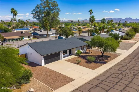 View/Area - 3416 E Altadena Ave, Phoenix, AZ 85028 photo 10 of 10