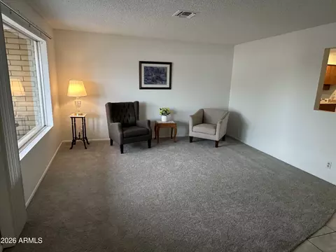 Living - 4314 E Dragoon Cir, Mesa, AZ 85206 photo 1 of 2