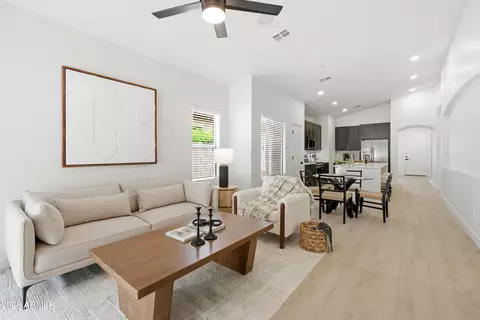 Entry Way - 5252 E Carol Ave, Mesa, AZ 85206 photo 1 of 6