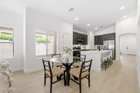 Dining - 5252 E Carol Ave, Mesa, AZ 85206 photo 5 of 5