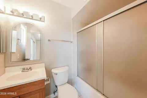 Bath - 2501 E Villa Rita Dr, Phoenix, AZ 85032 photo 2 of 2