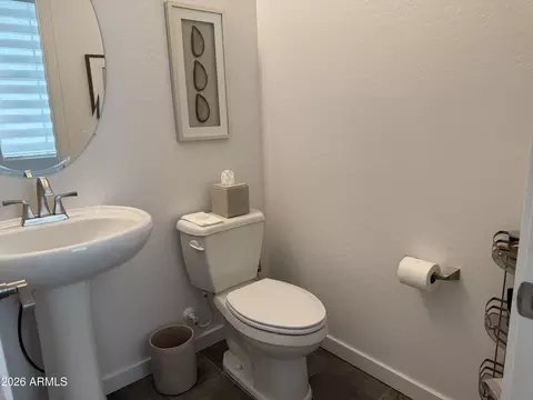 Bath - 1725 E Dogwood Ln, Gilbert, AZ 85295 photo 1 of 6