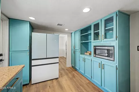 Kitchen - 2552 E Brown Rd, Mesa, AZ 85213 photo 4 of 4