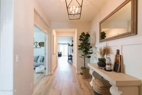 Entry Way - 2049 E Stacey Rd, Gilbert, AZ 85298 photo 4 of 7