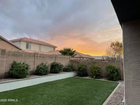 Exterior - 2049 E Stacey Rd, Gilbert, AZ 85298 photo 6 of 7