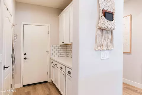 Entry Way - 2049 E Stacey Rd, Gilbert, AZ 85298 photo 7 of 7