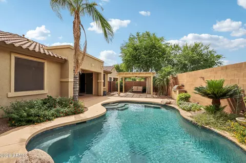 Exterior - 726 E Kingbird Dr, Gilbert, AZ 85297 photo 2 of 6