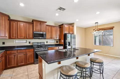 Kitchen - 726 E Kingbird Dr, Gilbert, AZ 85297 photo 5 of 5