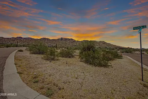 9400 S Krista Dr E #76, Goodyear, AZ 85338
