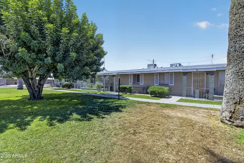 10582 W Oakmont Dr, Sun City, AZ 85351
