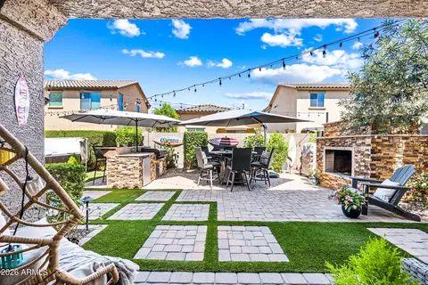 Exterior - 3886 E Baars Ave, Gilbert, AZ 85297 photo 5 of 14