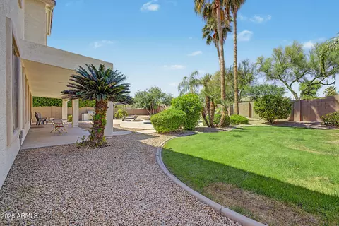 Exterior - 1718 E Iris Dr, Chandler, AZ 85286 photo 12 of 13