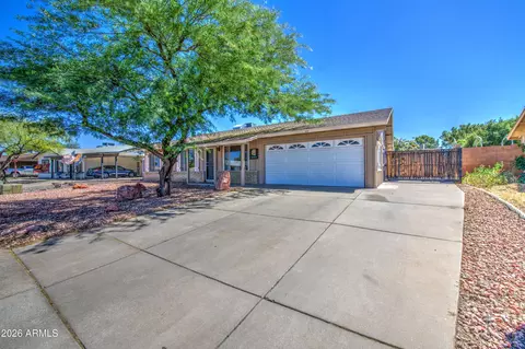 319 N Valencia Dr, Chandler, AZ 85226