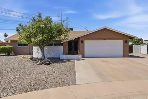 6852 S Terrace Rd, Tempe, AZ 85283