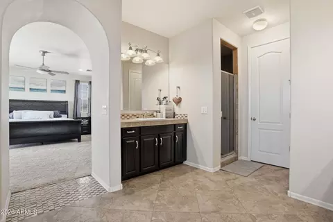 Entry Way - 1917 E Azalea Ct, Gilbert, AZ 85298 photo 6 of 9