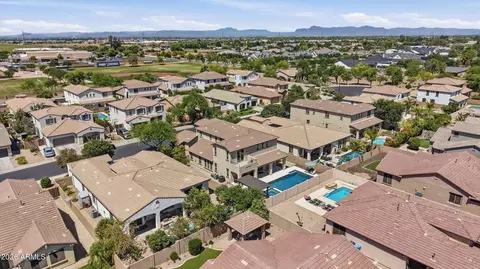 View/Area - 1917 E Azalea Ct, Gilbert, AZ 85298 photo 4 of 14