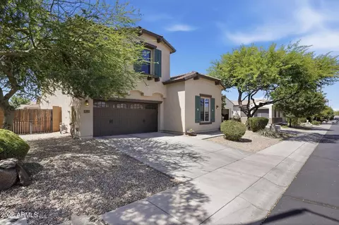 Exterior - 1917 E Azalea Ct, Gilbert, AZ 85298 photo 6 of 7
