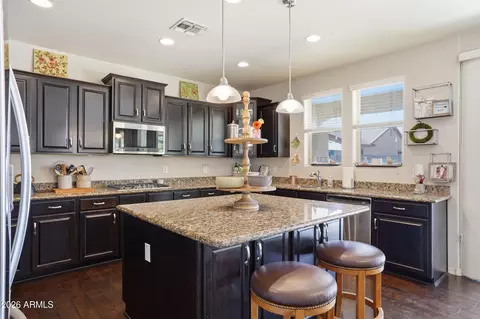 Kitchen - 1917 E Azalea Ct, Gilbert, AZ 85298 photo 4 of 4