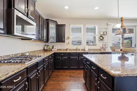 Kitchen - 1917 E Azalea Ct, Gilbert, AZ 85298 photo 2 of 4