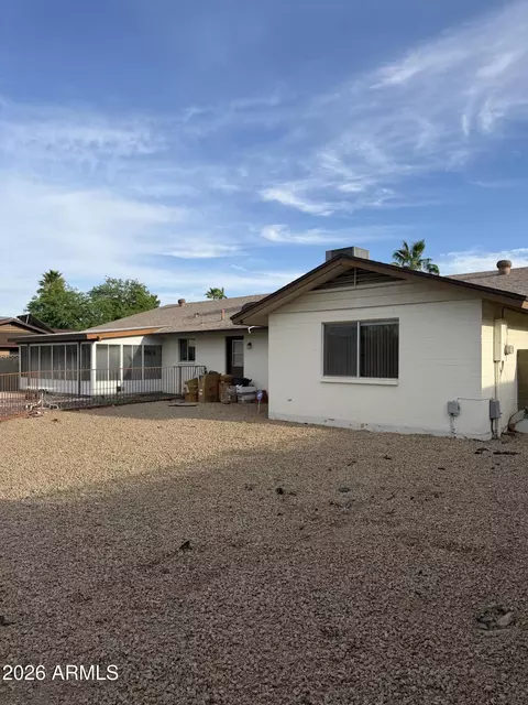Exterior - 2822 E Cortez St, Phoenix, AZ 85028 photo 4 of 6