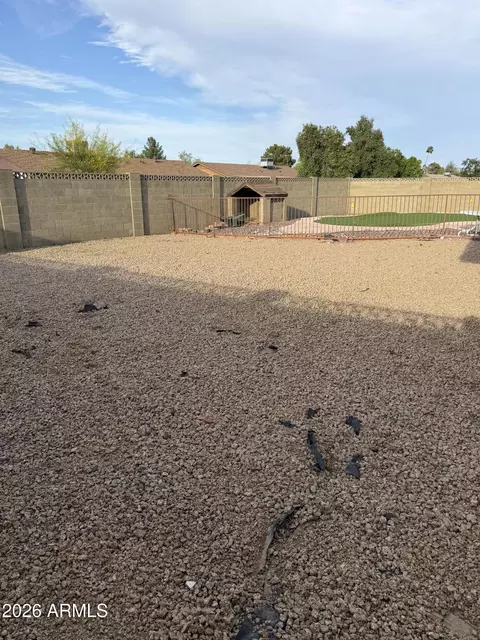 Exterior - 2822 E Cortez St, Phoenix, AZ 85028 photo 3 of 6