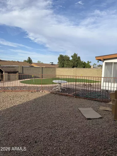 Exterior - 2822 E Cortez St, Phoenix, AZ 85028 photo 2 of 6