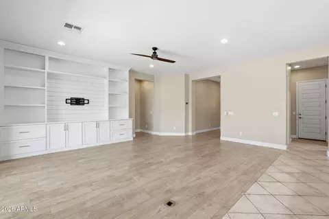 Living - 3930 E Chestnut Ln, Gilbert, AZ 85298 photo 4 of 6