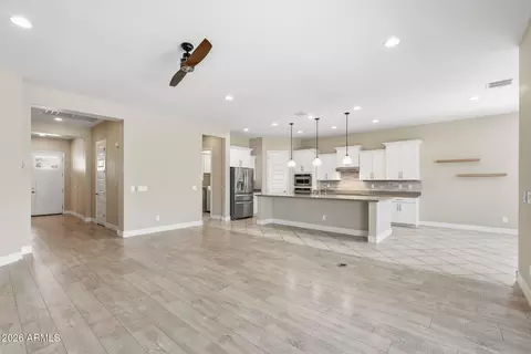 Living - 3930 E Chestnut Ln, Gilbert, AZ 85298 photo 5 of 6