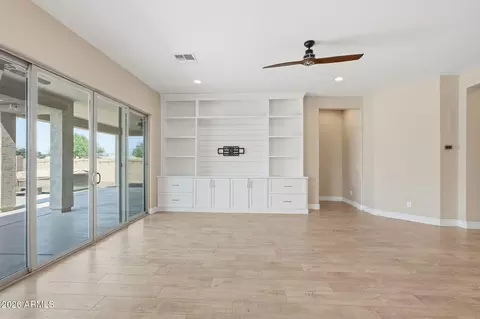 Living - 3930 E Chestnut Ln, Gilbert, AZ 85298 photo 3 of 6