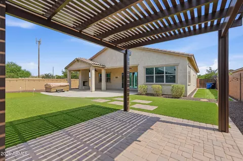 Exterior - 3930 E Chestnut Ln, Gilbert, AZ 85298 photo 3 of 3