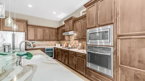 Kitchen - 9034 E Inca St, Mesa, AZ 85207 photo 3 of 6