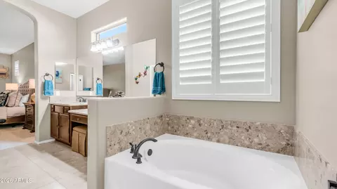 Bath - 9034 E Inca St, Mesa, AZ 85207 photo 3 of 5