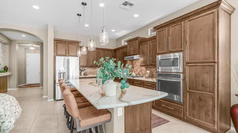 Kitchen - 9034 E Inca St, Mesa, AZ 85207 photo 5 of 6
