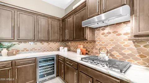 Kitchen - 9034 E Inca St, Mesa, AZ 85207 photo 4 of 6