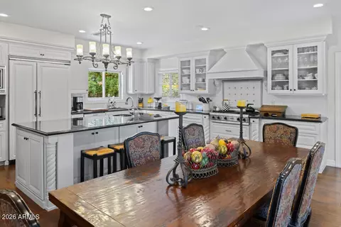 Kitchen - 2126 E Pasadena Ave, Phoenix, AZ 85016 photo 2 of 3