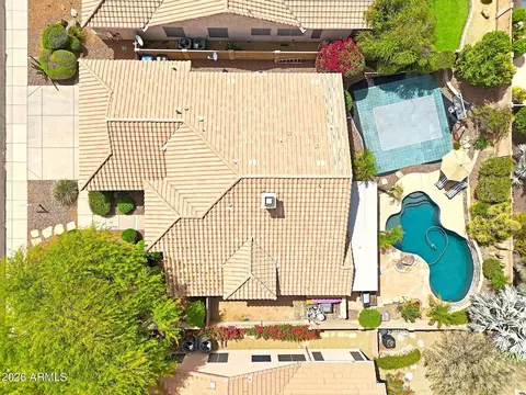 View/Area - 4332 E Melinda Ln, Phoenix, AZ 85050 photo 1 of 4